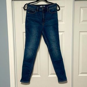 Old Navy Rockstar Super Skinny Jeggings